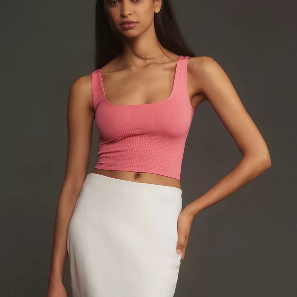 The Hannah Seamless Textured Tank: Ribbed Edition